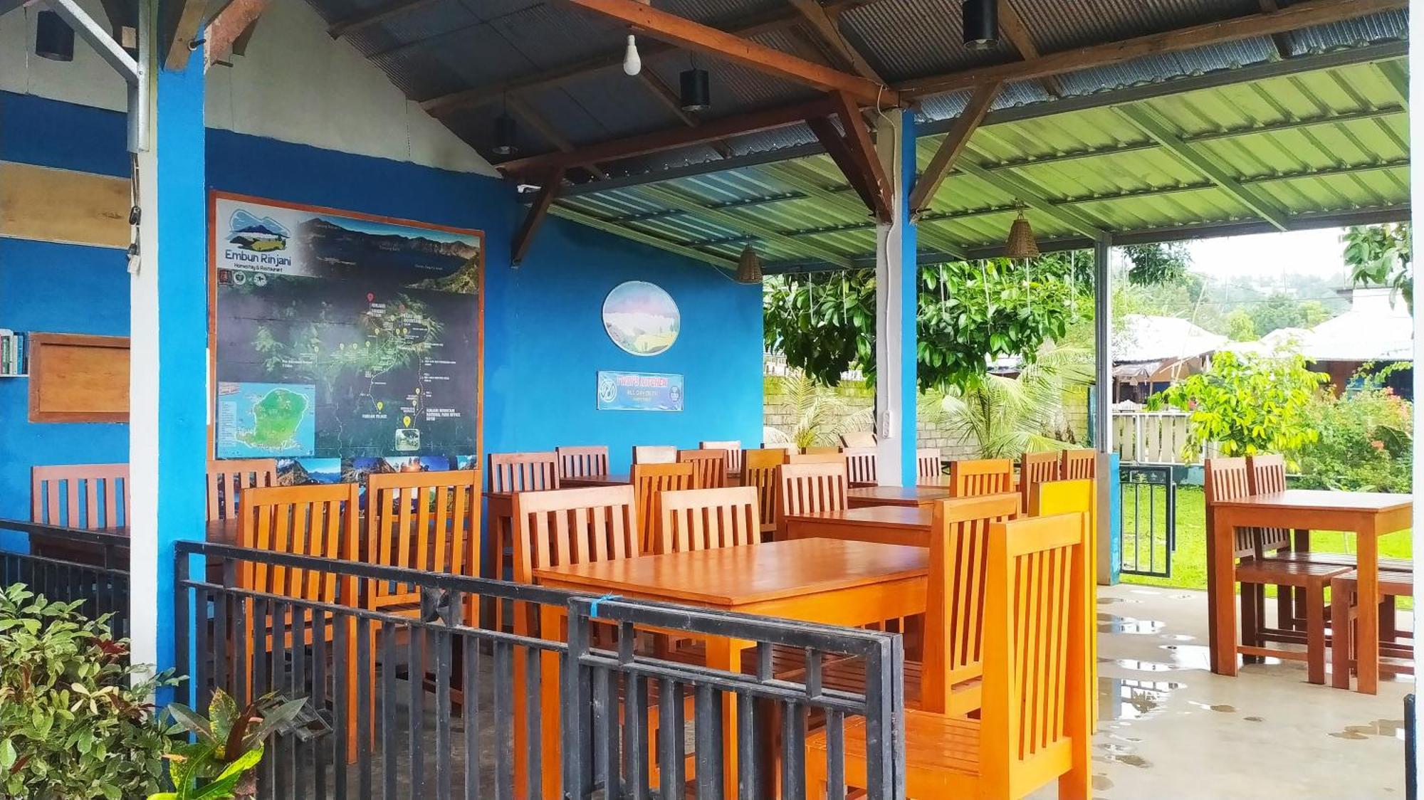 סנרו Embun Rinjani Homestay מראה חיצוני תמונה
